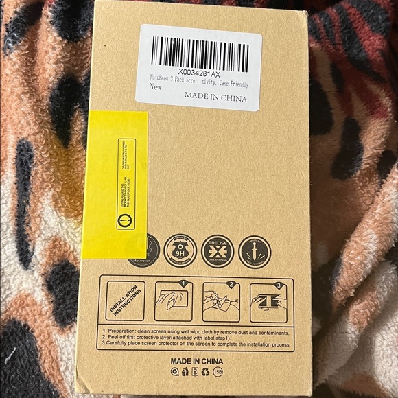 Glass Screen Protector - Picture 2 of 3